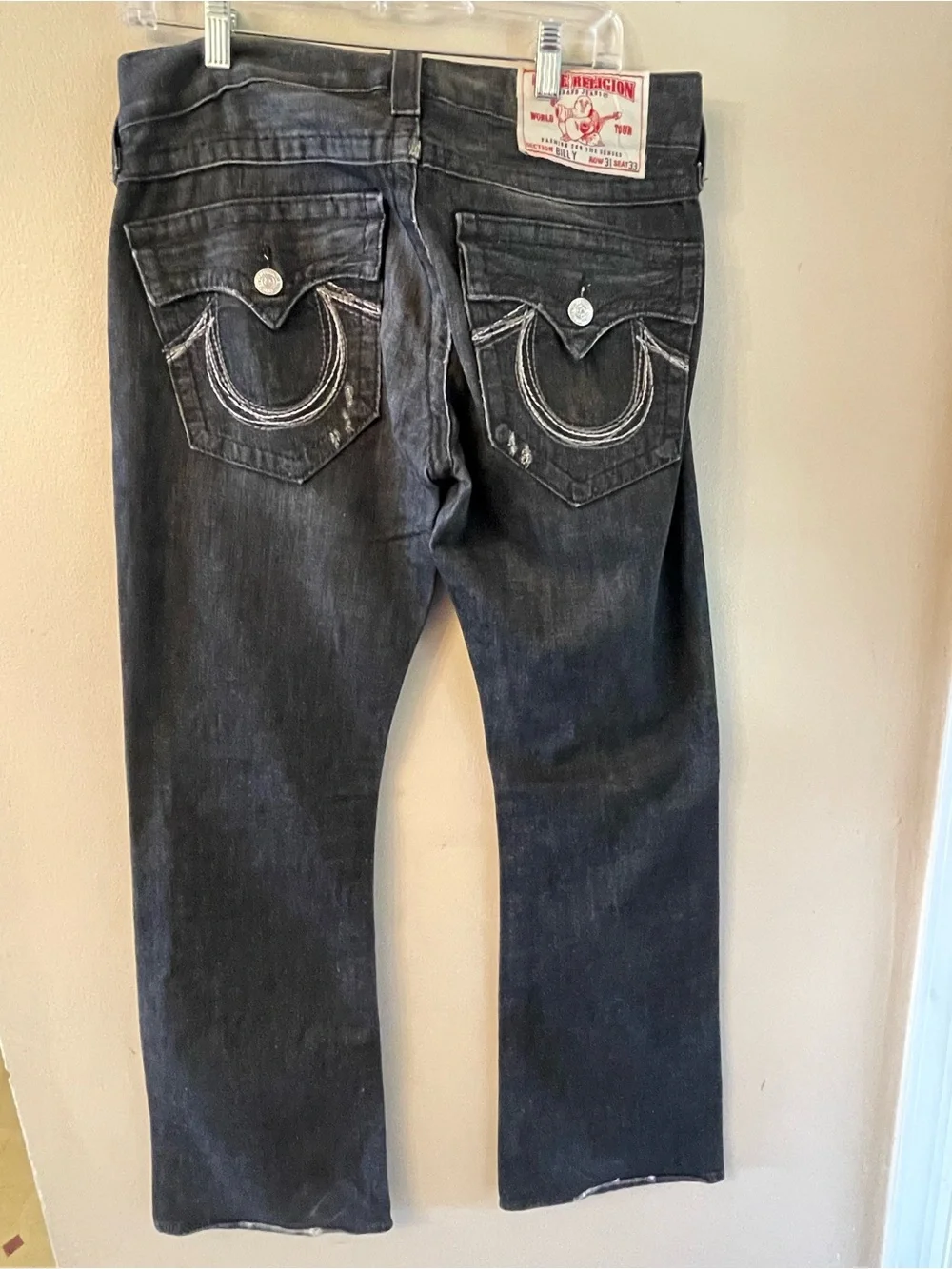 Vintage True Religion Men's Dark Wash Straight-Leg Jeans - Classic Black Denim